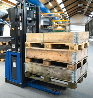 Fahrerloses Transportsystem Global AGV