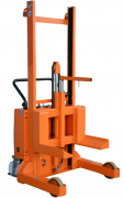 Rollen- / Coil-Transporter mit Niederhalter