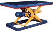 Scheren-Spindelhubtisch für Lasten bis 10 Tonnen
