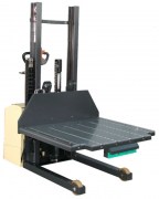 Werkzeug-Wechselwagen mit Lastplasttform und hydraulisch hebbaren Kugelleisten